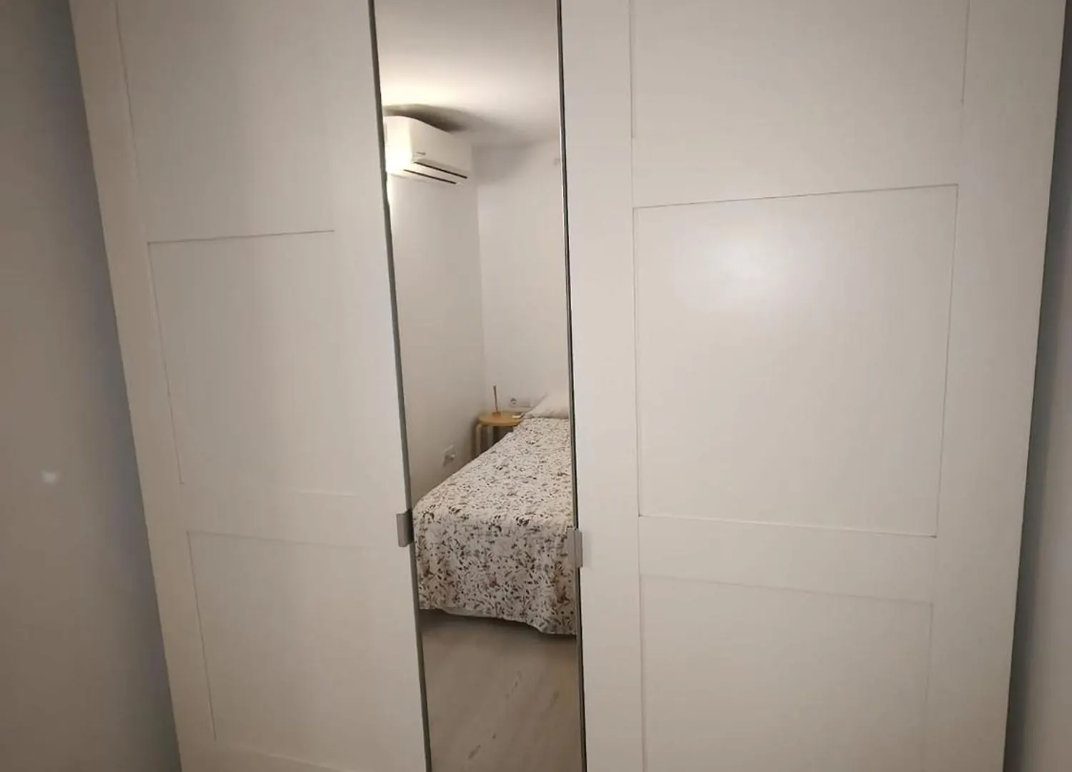 Apartment Robles-Mercado Cadiz Spain